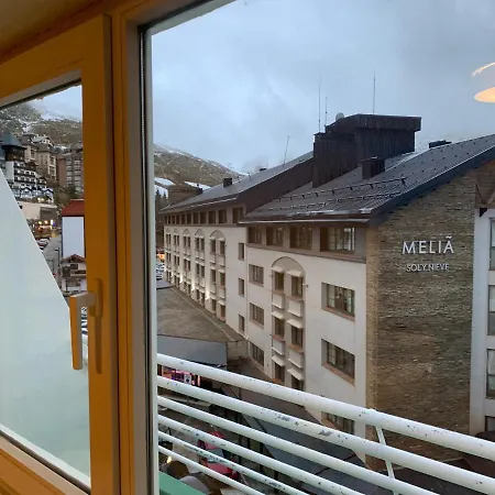 Lägenhet Plaza Pradollano 1 *