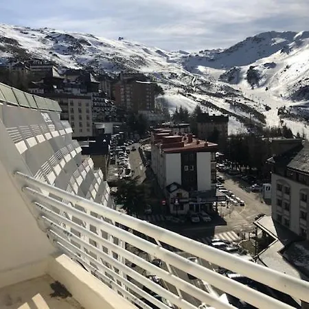 Апартаменти Plaza Pradollano 1